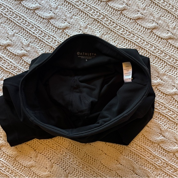 Athleta High Rise Crop - Picture 5 of 7